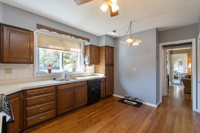 1212 Braeburn Ave, Flossmoor, IL 60422 - photo 4