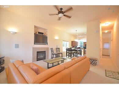 Living Room/Dining Room