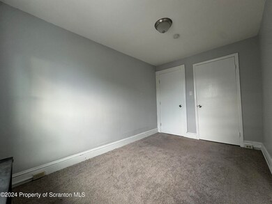 920 S Webster Ave unit 2, Scranton, PA 18505 - photo 4
