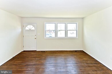 332 Eagle Harbor S, Laurel, MD 20724 - photo 3