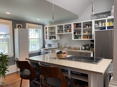 21 Cushing Ave unit 4, Dorchester, MA 02125 - photo 4