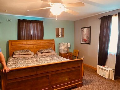 #27Masterbedroom first floor