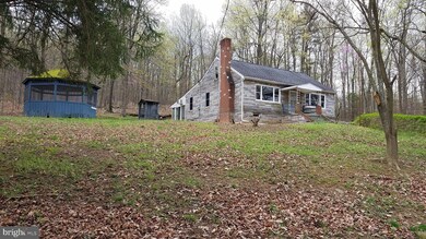 295 Cold Run Valley Rd, Berkeley Springs, WV 25411 - photo 2