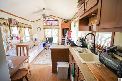 250 Captain Morgan Rd unit 242 Captain Morgan R, Hardin, KY 42048 - photo 7