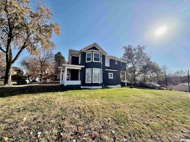 407 E 14th St, Davenport, IA 52803 - photo 4