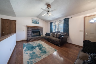 539 S Highland Dr, Andover, KS 67002 - photo 4