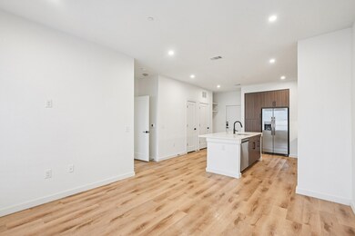 2016 S Ervay St unit A2, Dallas, TX 75215 - photo 2