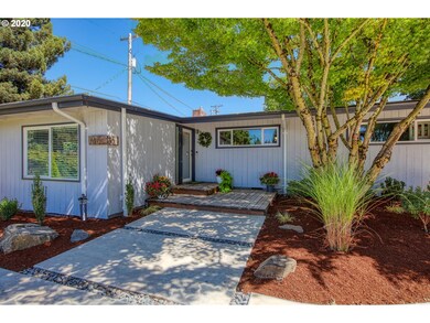 745 N van Duyn St, Eugene, OR 97401 - photo 3