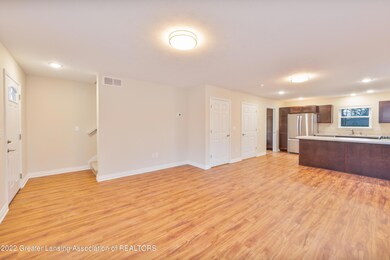 1303 W Maple St, Lansing, MI 48915 - photo 4