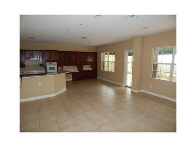 7023 NW 113th Place, Doral, FL 33178 - photo 5
