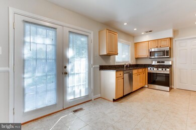 4211 Pinefield Ct, Fairfax, VA 22033 - photo 7