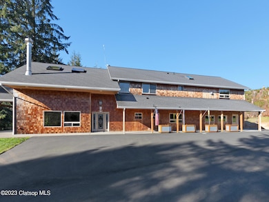 37769 Sunset Hwy Seaside OR 97138 USA-00