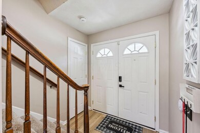 6621 Lisa Marie Rd, Columbus, OH 43229 - photo 4