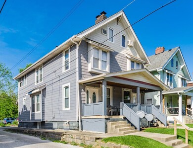 002__L 412 E Oakland Ave070-2