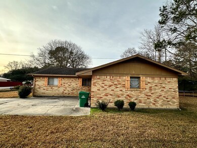 882 Herrin Dr, Picayune, MS 39466 - photo 3