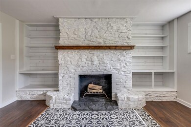 1505 S Elm St, Weatherford, TX 76086 - photo 2