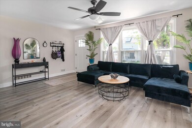 264 Carroll Rd, Pasadena, MD 21122 - photo 7