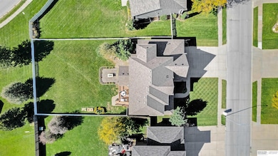 17329 Redman Cir, Omaha, NE 68116 - photo 3