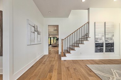 967 W 42nd St, Houston, TX 77018 - photo 4