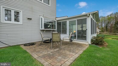 421 Sir Galahad Dr, Brookhaven, PA 19015 - photo 5