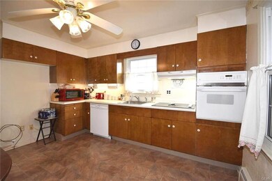 726 N Arch St, Allentown, PA 18104 - photo 5