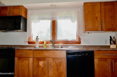 127 Cadwell Rd, Pittsfield, MA 01201 - photo 7
