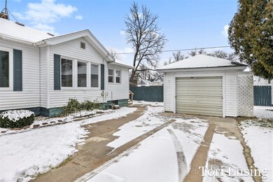 210 W Division-44