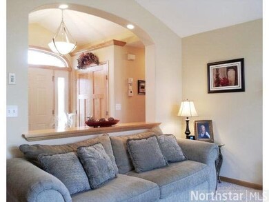 1025 Strawberry Ct, Sauk Rapids, MN 56379 - photo 2