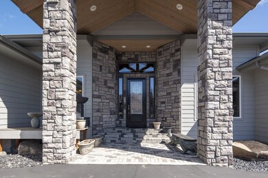 4-web-or-mls-3528 SW 35th Place-4