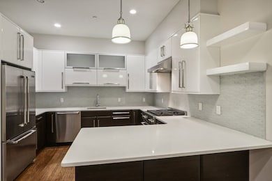 1471 Beacon St unit 2, Brookline, MA 02446 - photo 5