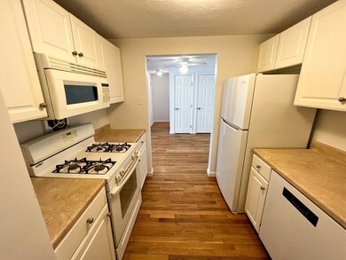 8 Kingswood Dr unit 6D, Abington, MA 02351 - photo 6