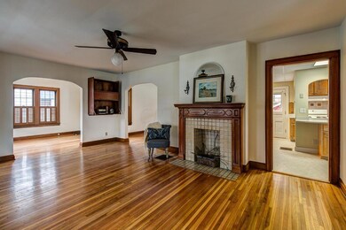 37 Arden Rd, Columbus, OH 43214 - photo 2