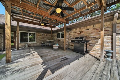 4902 Candleglow Dr, Houston, TX 77018 - photo 5