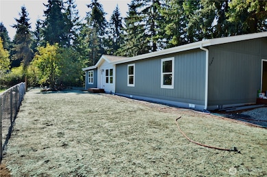 8844 Thuja Ave SE, Yelm, WA 98597 - photo 2