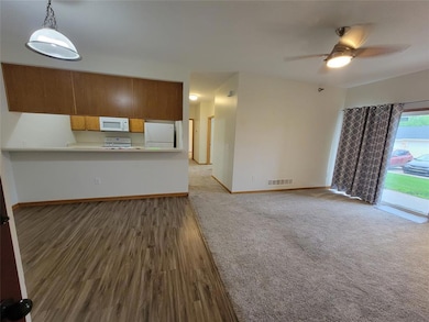 1210 NE 6th Ln unit I9, Ankeny, IA 50021 - photo 7