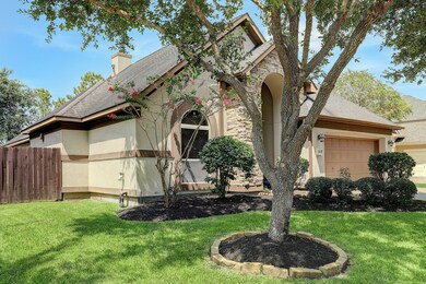 1560 Garden Lakes Dr, Friendswood, TX 77546 - photo 3