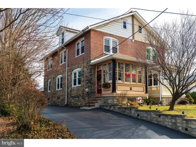 422 Fairview Rd, Woodlyn, PA 19094 - photo 2