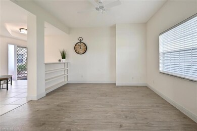 Den/Flex Room, can be used as office/additional sl