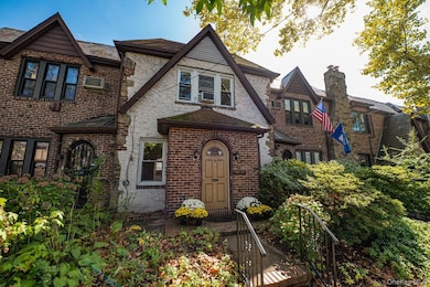 2931 167th St, Flushing, NY 11358 - photo 2