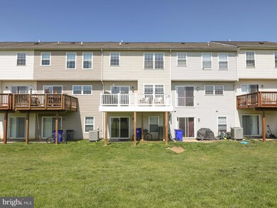 5793 Indian Cedar Ct, Frederick, MD 21703 - photo 2