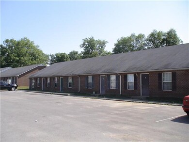 220 Anthony Ln, Shelbyville, TN 37160 - photo 3