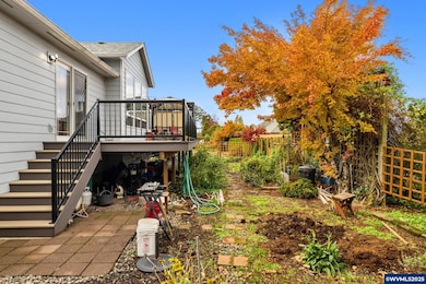 1409 Crestview Dr, Silverton, OR 97381 - photo 5