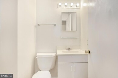 6214 William Mosby Dr, Centreville, VA 20121 - photo 7