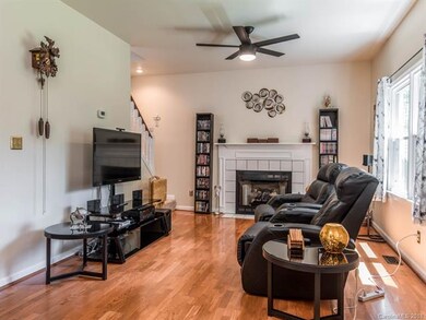 11 Sweetbriar Ct, Asheville, NC 28803 - photo 5