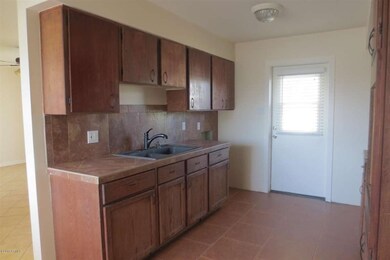 1070 N Dakota St, Chandler, AZ 85225 - photo 7