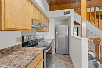 110 Winnipeg Ave, Saint Paul, MN 55117 - photo 6