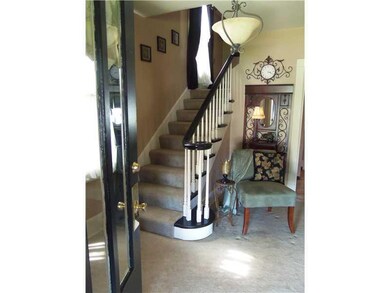 Entry/Foyer.
