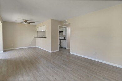 6815 Beachwood St unit 1, Houston, TX 77021 - photo 5