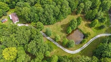 298 Burns Hollow Rd, Waynesboro, TN 38485 - photo 2