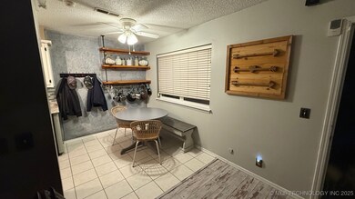 11515 E 64th St, Broken Arrow, OK 74012 - photo 3